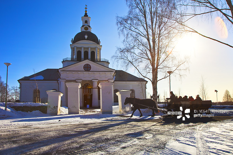 乘坐马车游览谢莱夫特奥图片素材