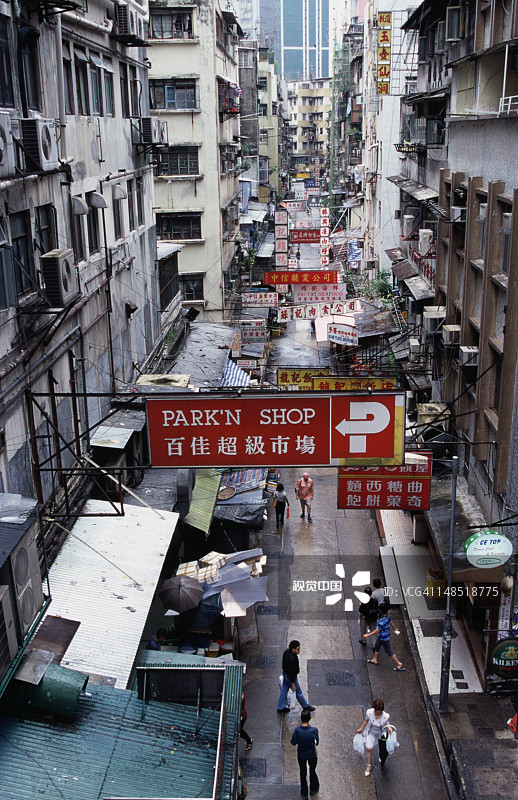 香港岛半山区世界最长自动扶梯旁的公寓图片素材