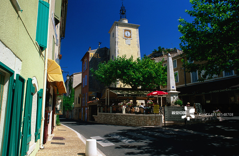 瓦尔地区的村庄中心图片素材