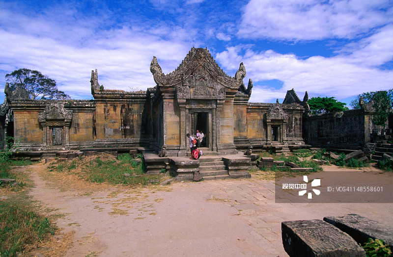 考帕威汉寺（泰语）/柏威夏寺（柬埔寨）的第三塔门图片素材