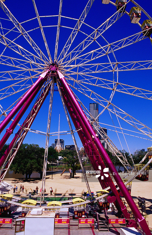 比拉朗马尔的摩天轮图片素材