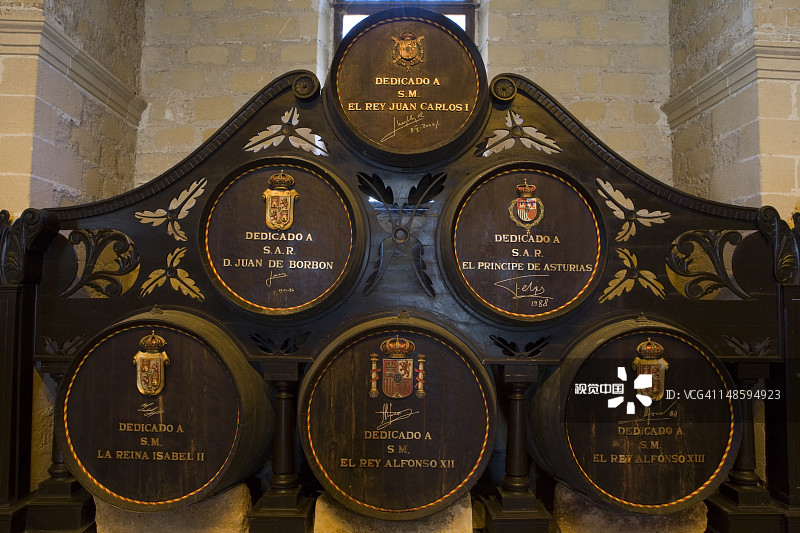 皇家雪利酒桶，酒窖场景图片素材