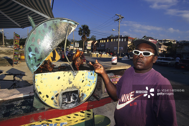 牙买加烤鸡摊贩图片素材