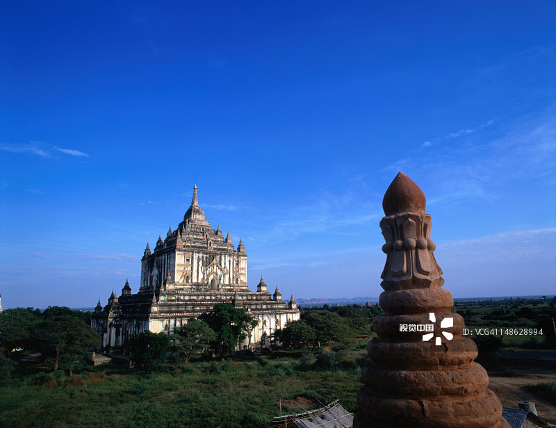 达比纽佛塔图片素材