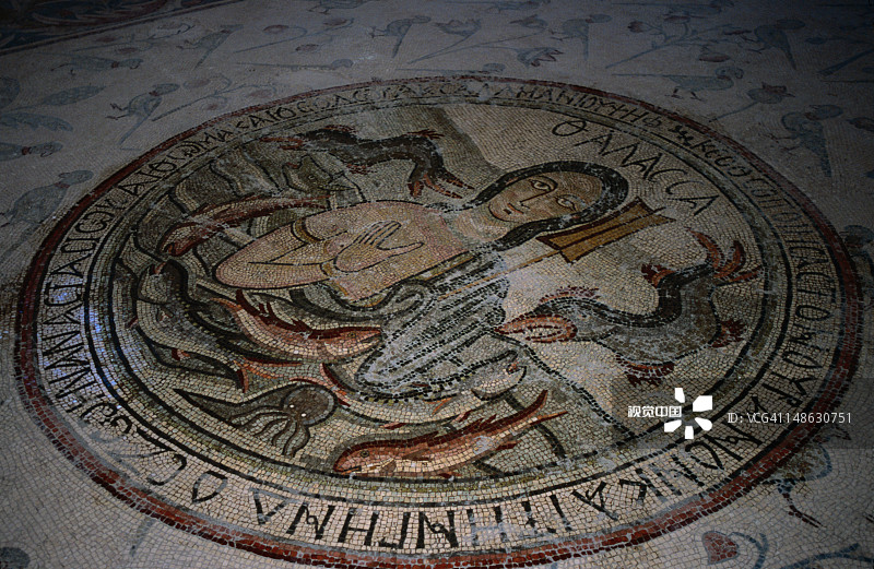 马达巴考古公园希波吕托斯大厅的五世纪马赛克图片素材