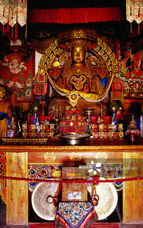 额尔登召寺的佛像图片素材