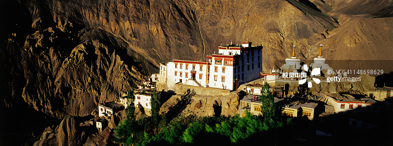 拉玛依鲁寺图片素材