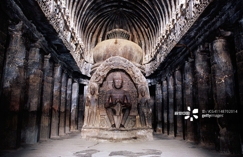 维斯瓦卡玛石窟（10号窟）中的佛塔（佛像）图片素材