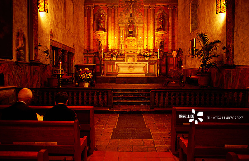 圣巴巴拉教堂内部图片素材