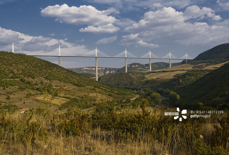 塔恩河谷佩雷村的米洛高架桥图片素材