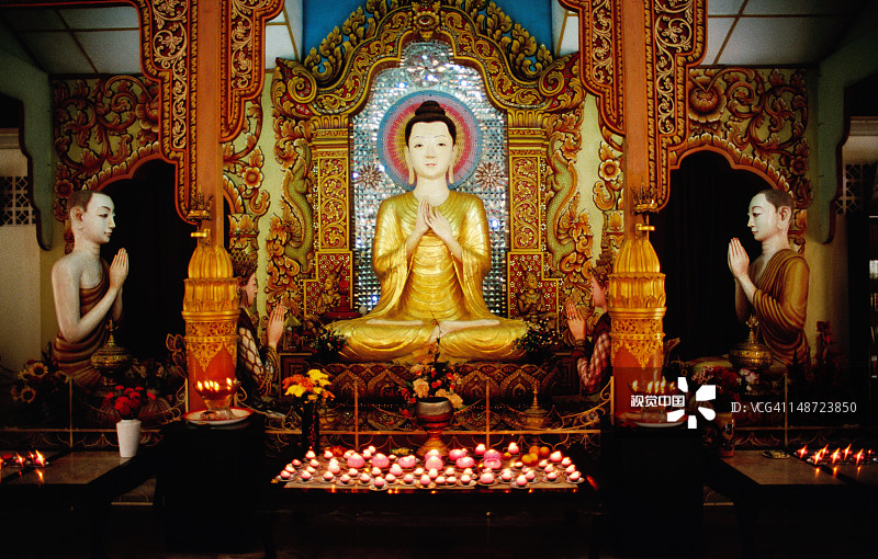 乔治市附近极乐寺的佛龛图片素材