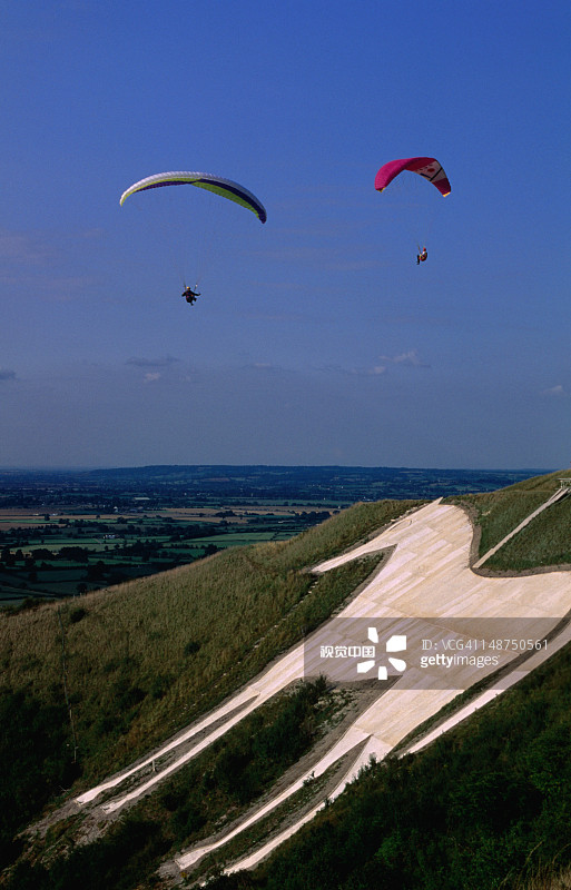 韦斯特伯里古战场白马上的滑翔伞图片素材