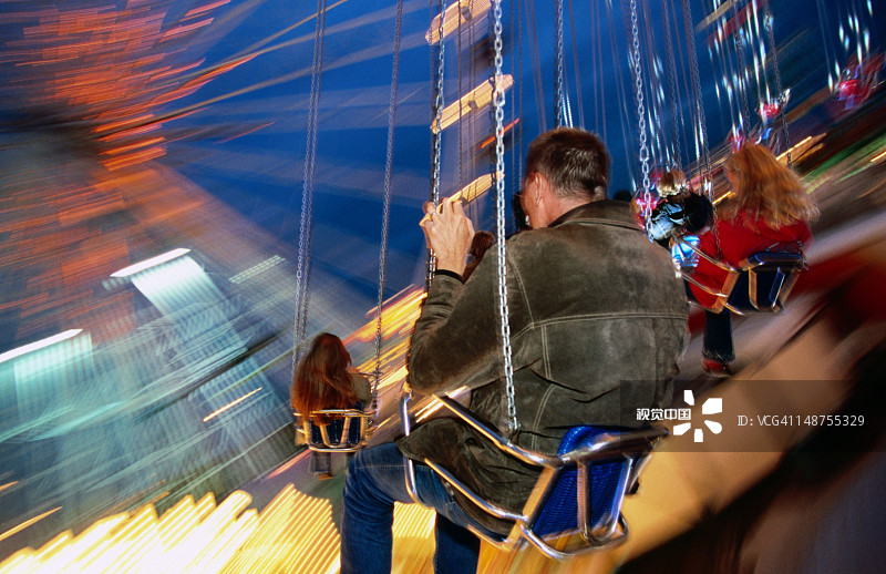 斯图加特大众节日，旋转木马。图片素材