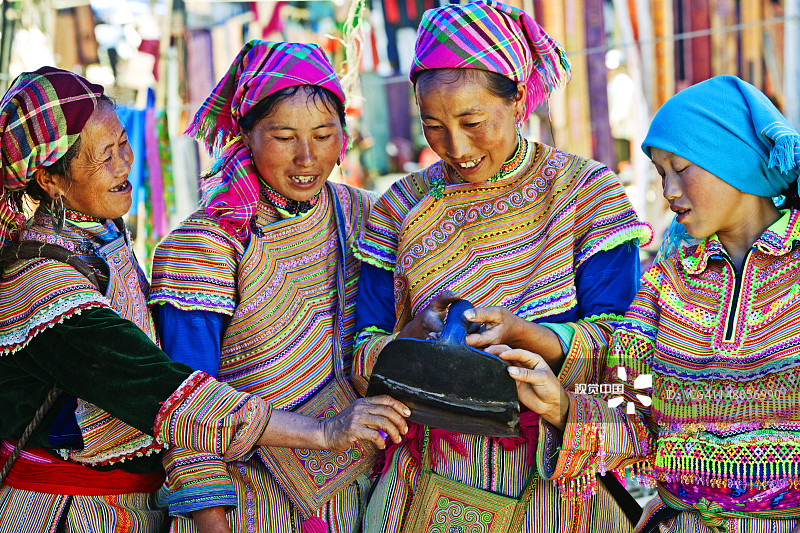 花卉，巴沙周日市场的苗族人图片素材