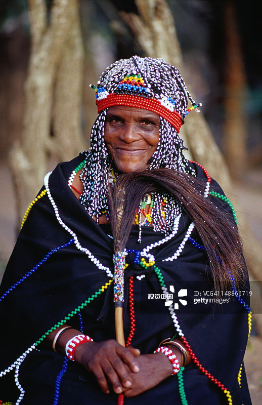祖鲁巫医/草药医生图片素材