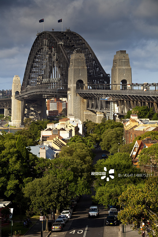岩石区天文台山视角下的海港大桥图片素材