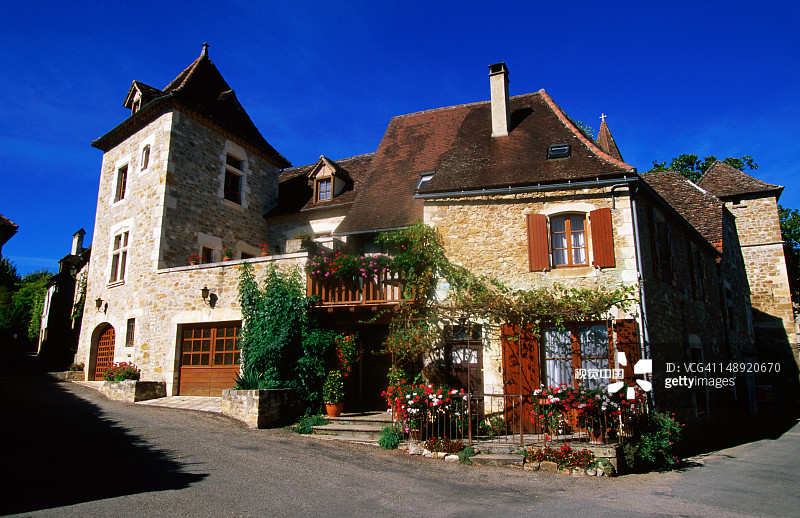 村庄里的历史悠久石头房屋图片素材