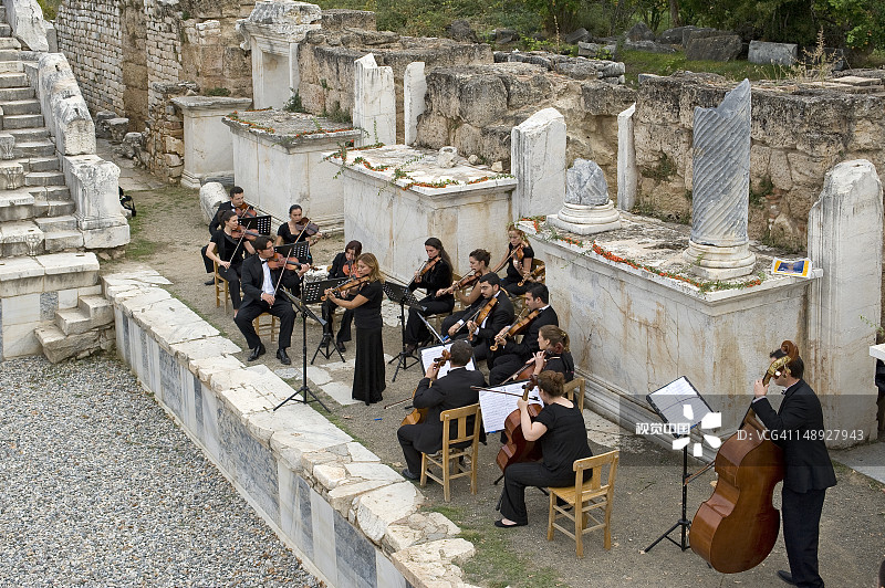 阿佛洛狄西亚古剧场的交响音乐会图片素材