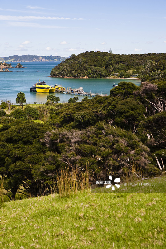 乌鲁普卡普卡岛：岛屿湾最大的岛屿，拥有美丽的海滩和历史悠久的步道图片素材