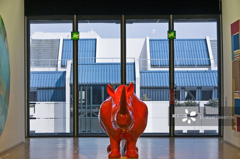 蓬皮杜艺术中心展出的雕塑作品图片素材