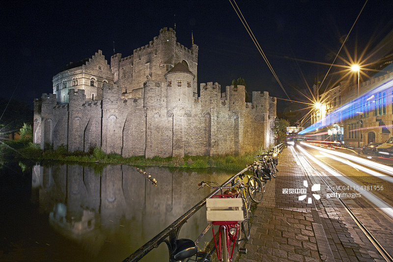格拉文斯滕城堡夜景图片素材