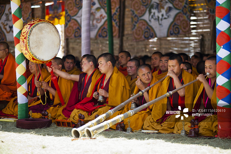 教学中的僧侣图片素材
