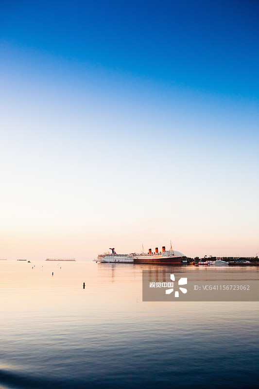 玛丽皇后号图片素材