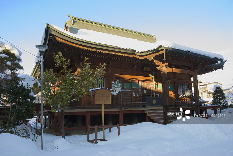 雪中的飞驒国分寺图片素材