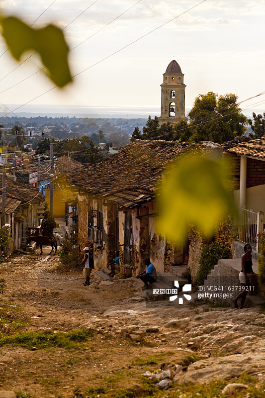 Rivas Guinart街上的人们图片素材