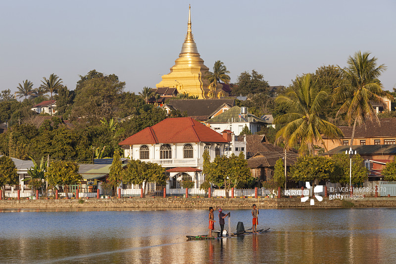 缅甸弄通湖以北的宗康寺图片素材
