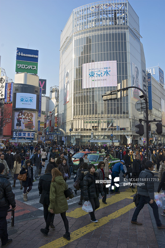 涩谷十字路口的行人图片素材