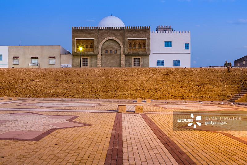 卡斯巴赫街的黄昏建筑图片素材