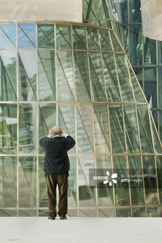 西班牙毕尔巴鄂古根海姆博物馆图片素材