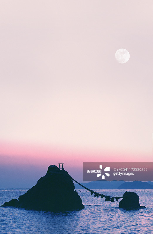 黎明时的宗教岩石图片素材