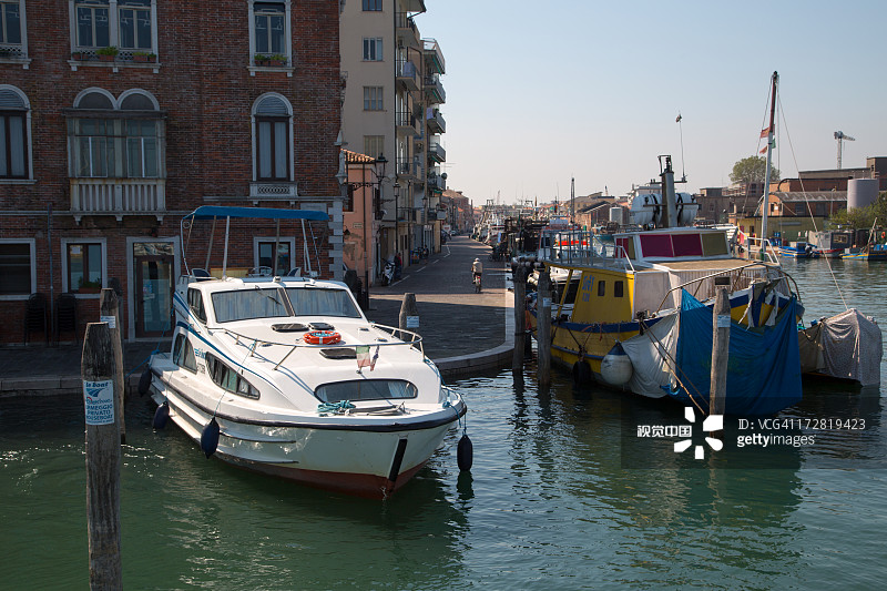 Le Boat 船屋和渔船图片素材
