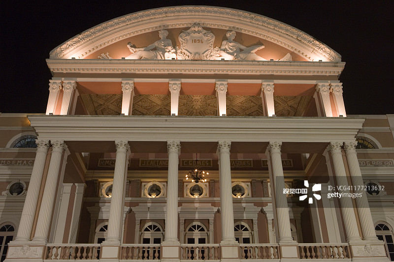 夜晚的亚马逊剧院图片素材