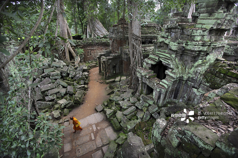 吴哥窟寺庙群的佛教僧侣图片素材