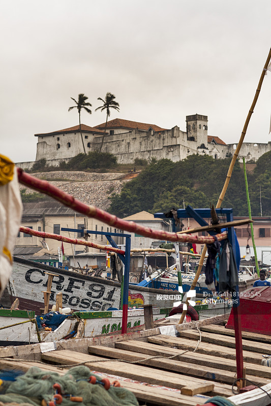 从埃尔米纳港看到的圣地亚哥堡图片素材