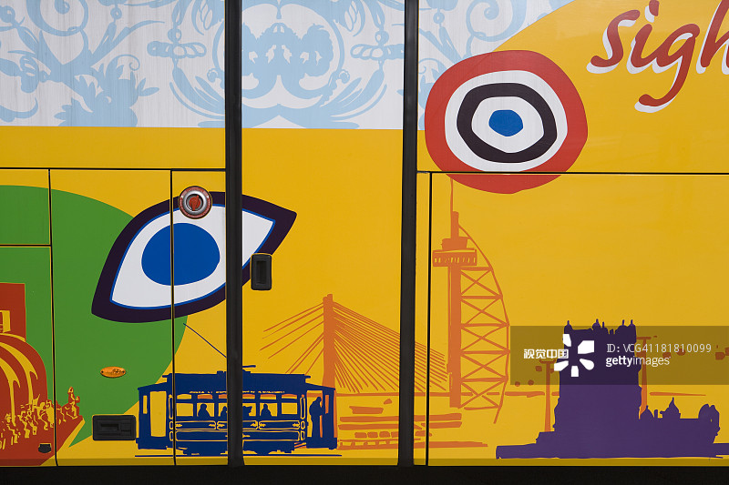 观光巴士侧面图片素材