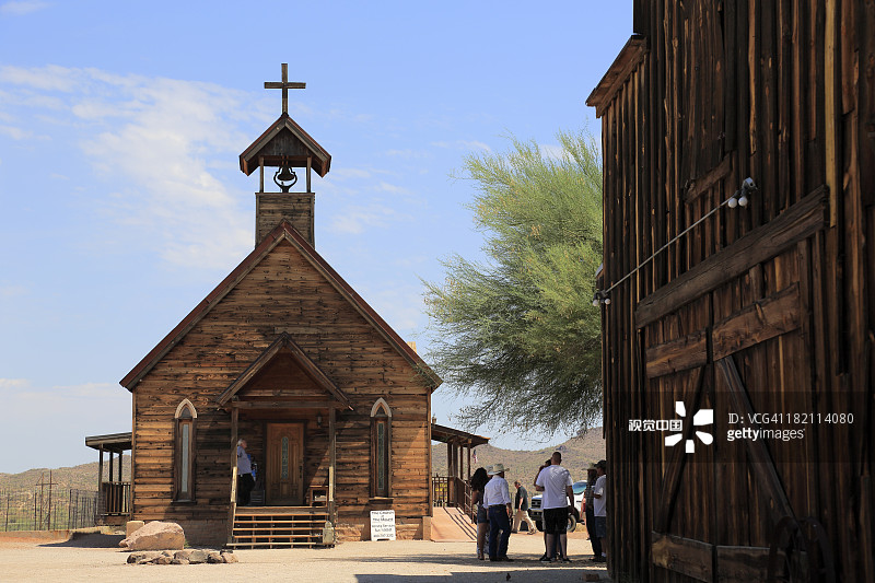 戈德菲尔德鬼镇的古老教堂图片素材