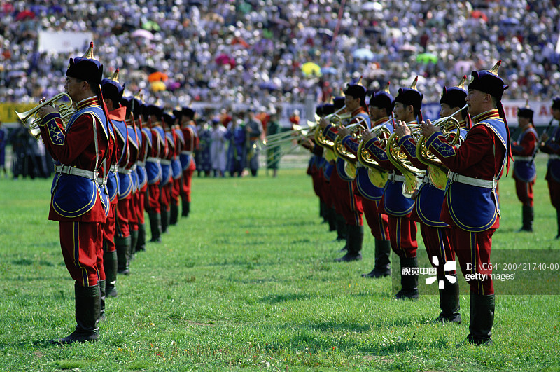 蒙古国中央省乌兰巴托那达慕节上的音乐家图片素材