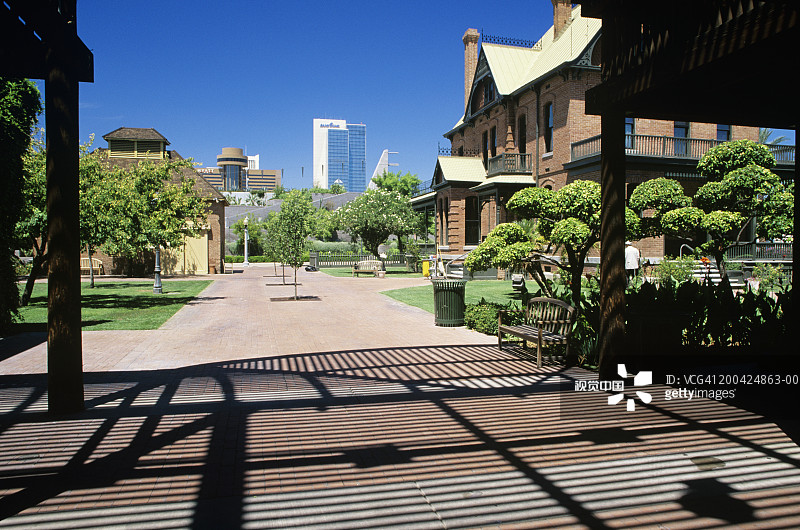 美国亚利桑那州凤凰城的遗产广场和罗森故居图片素材