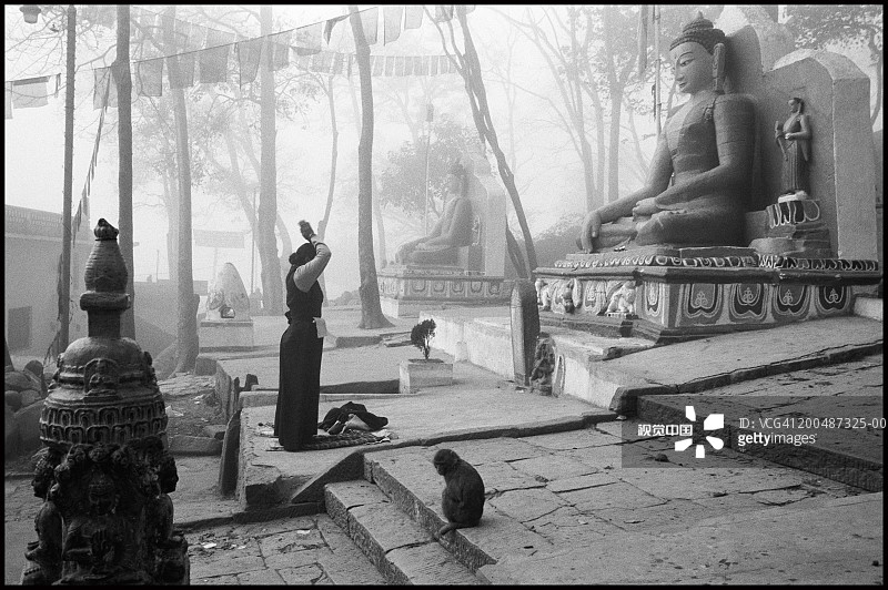 尼泊尔加德满都斯瓦扬布纳特佛寺（黑白照片）图片素材