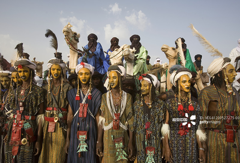 尼日尔：身着传统服装的伍达贝男子图片素材