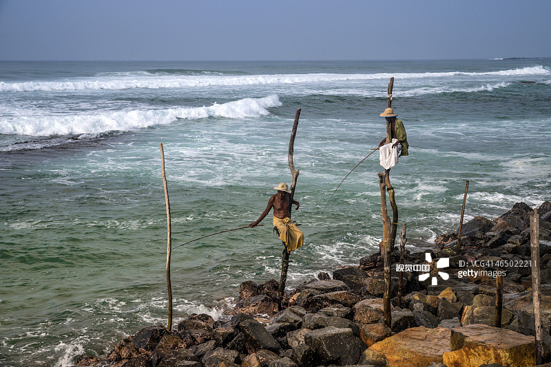 韦利格默高跷渔夫和印度洋图片素材