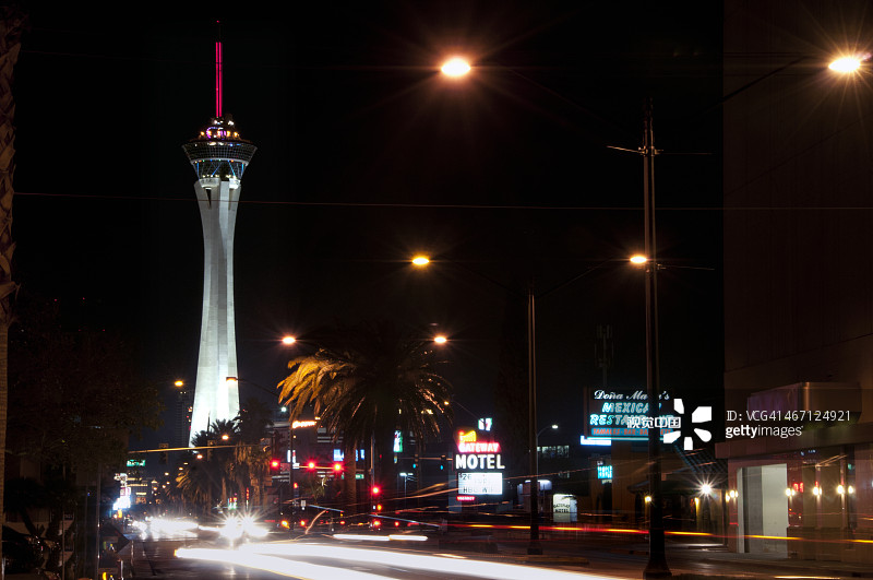 夜幕下的拉斯维加斯大道图片素材