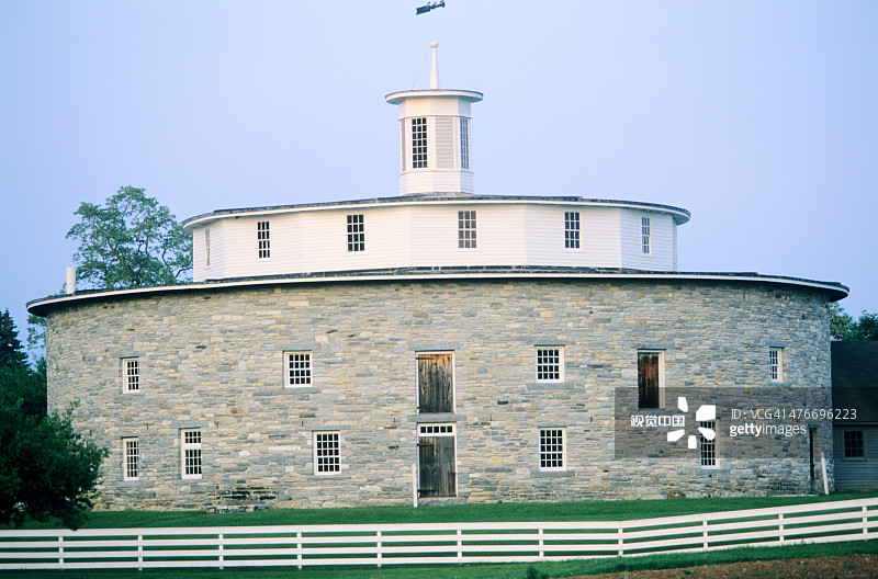 汉考克 Shaker 村的圆形谷仓图片素材