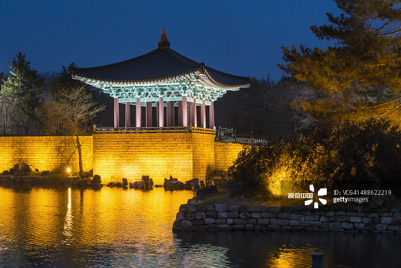 韩国庆州国家公园的雁鸭池图片素材