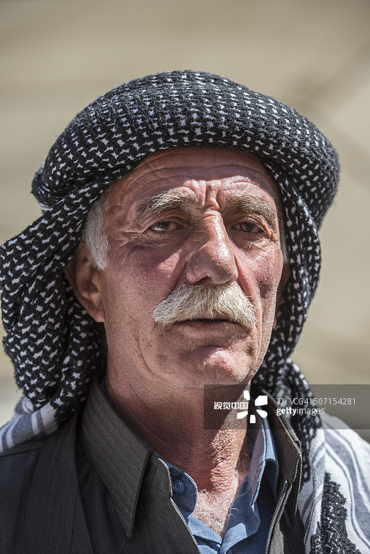 哈卡里地区的库尔德人肖像图片素材