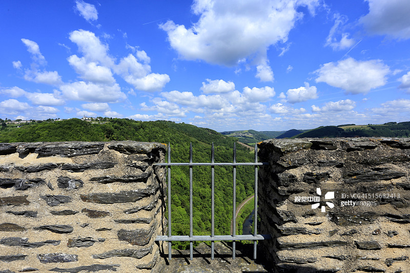 布尔沙伊德城堡，叙尔河谷，卢森堡图片素材
